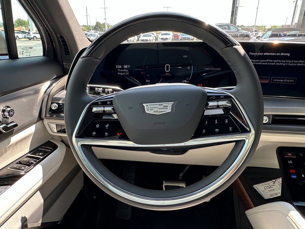 New 2026 Cadillac Vistiq Sport image 11