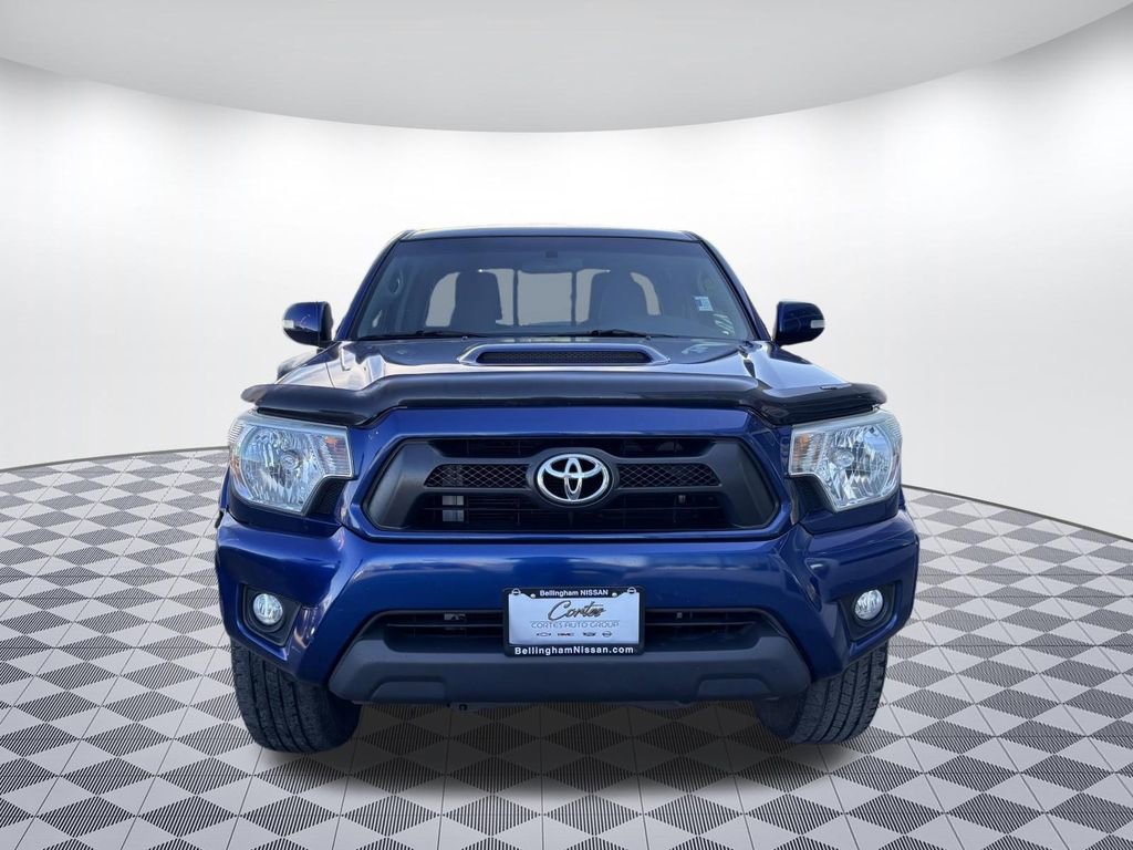 Used 2015 Toyota Tacoma 4x4 Access Cab V6 w/ TRD Sport Package image 4