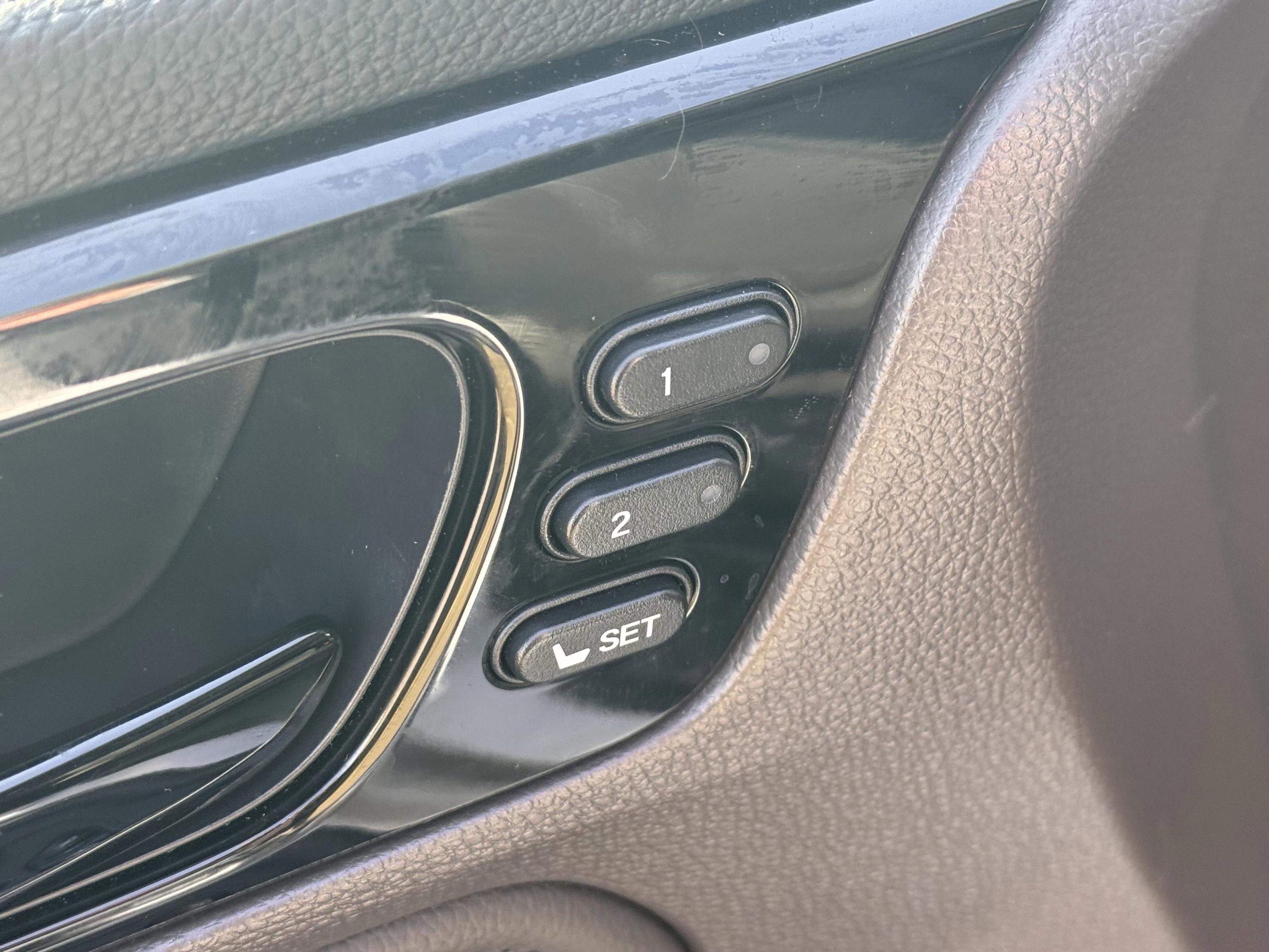 Used 2020 Honda Odyssey Elite image 8