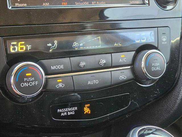 Used 2019 Nissan Rogue SL image 17