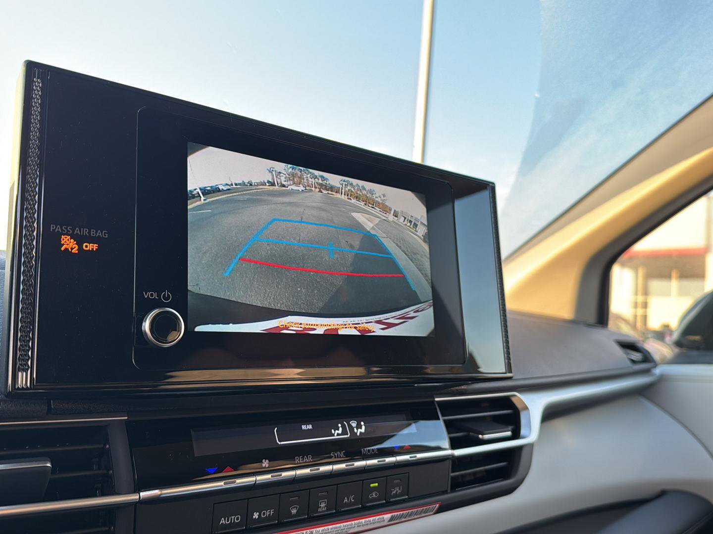 New 2026 Toyota Sienna LE image 22