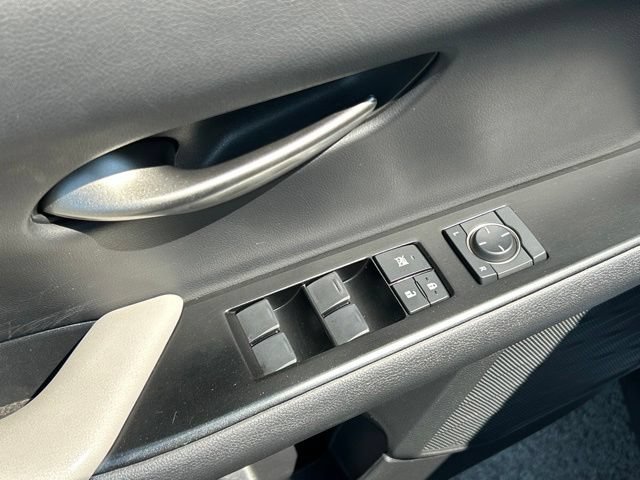Used 2020 Lexus UX 250h w/ Premium Package AWD/4WD image 22