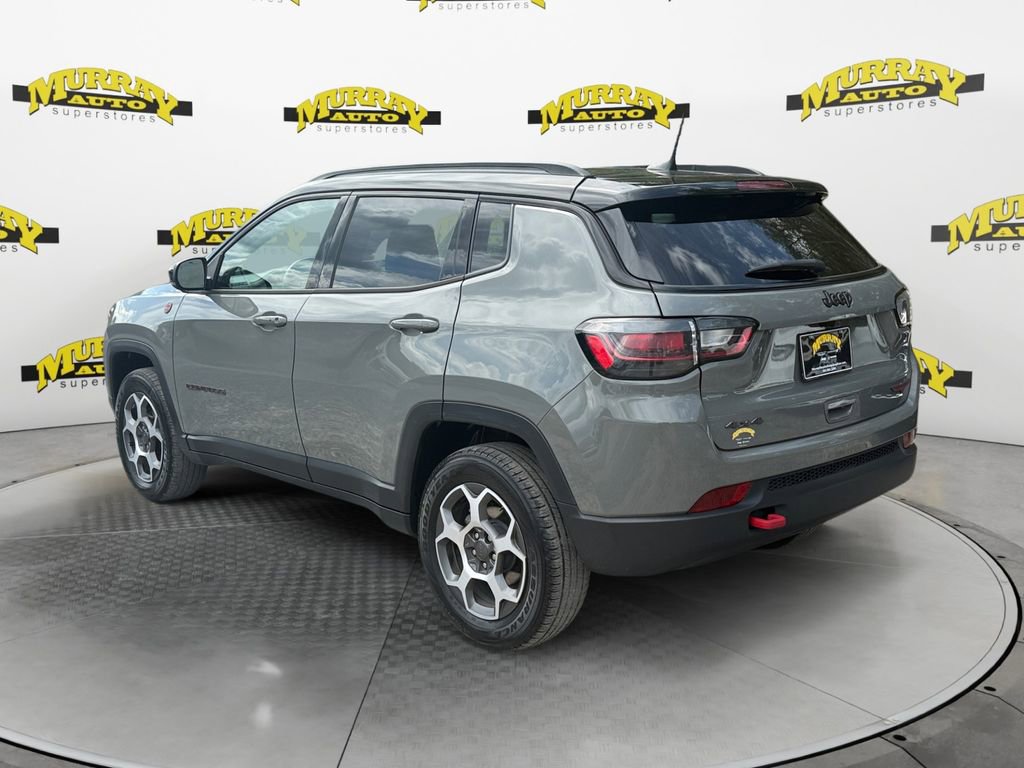Used 2022 Jeep Compass Trailhawk w/ Trailhawk Elite Group AWD/4WD image 3