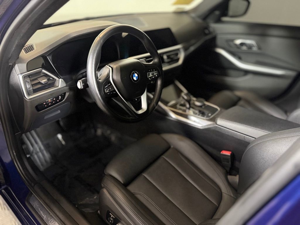 Used 2020 BMW 330i xDrive Sedan w/ Convenience Package image 14