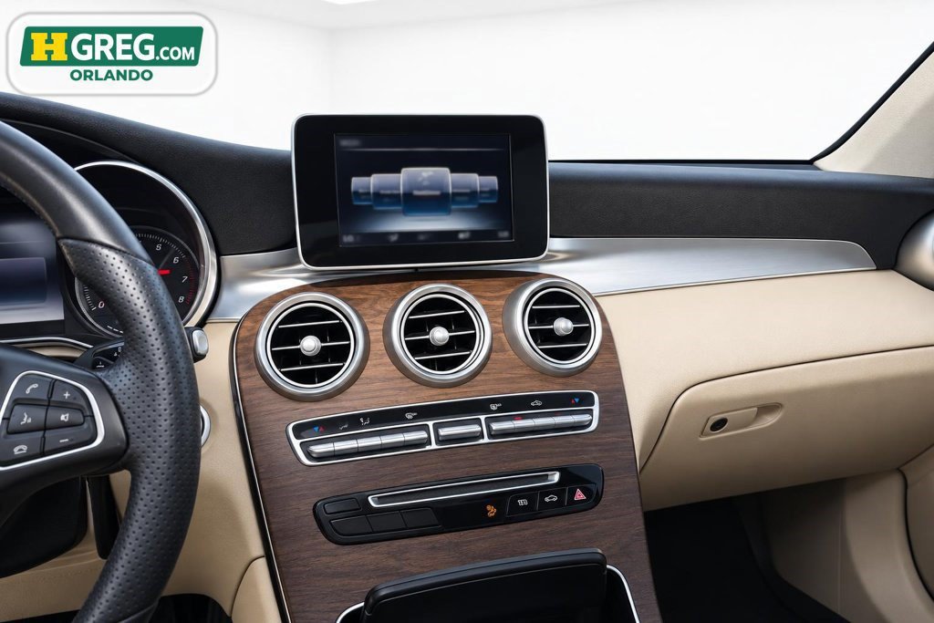 Used 2019 Mercedes-Benz GLC 300 image 12