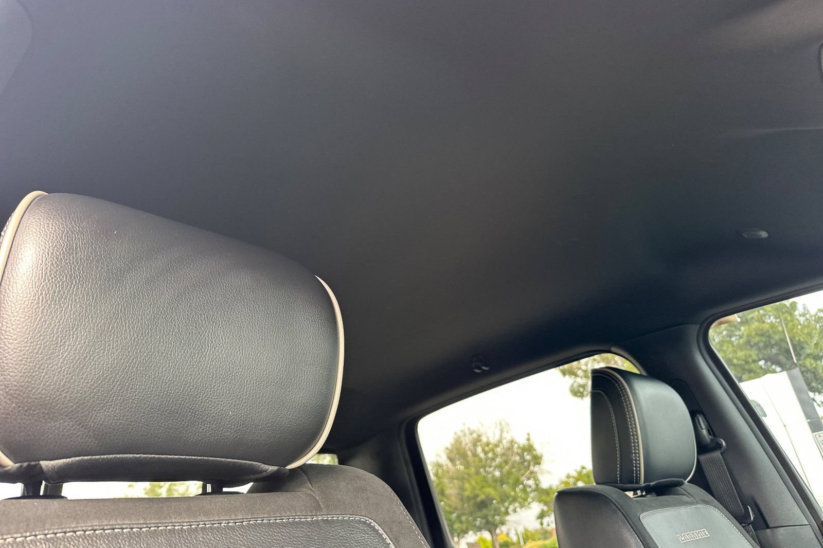 Used 2021 RAM 1500 Laramie RWD image 15