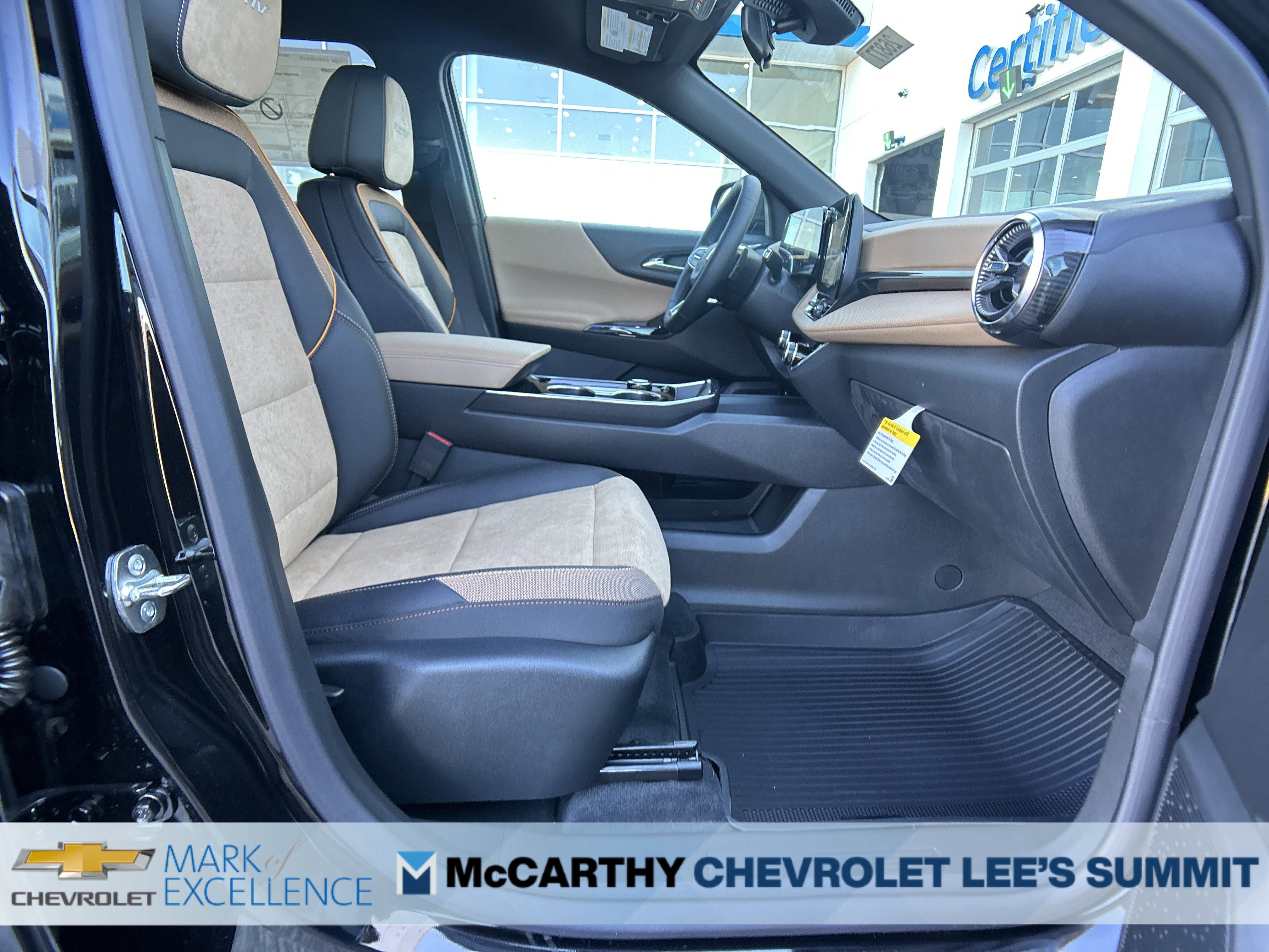 New 2026 Chevrolet Equinox ACTIV w/ LPO, Floor Liner Package image 34