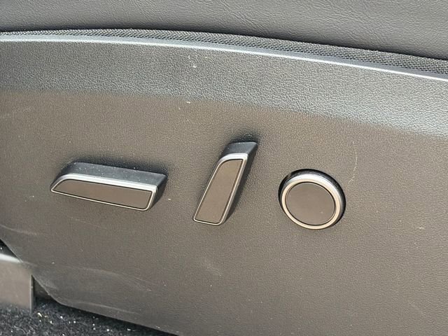 Used 2023 Tesla Model Y Long Range image 18