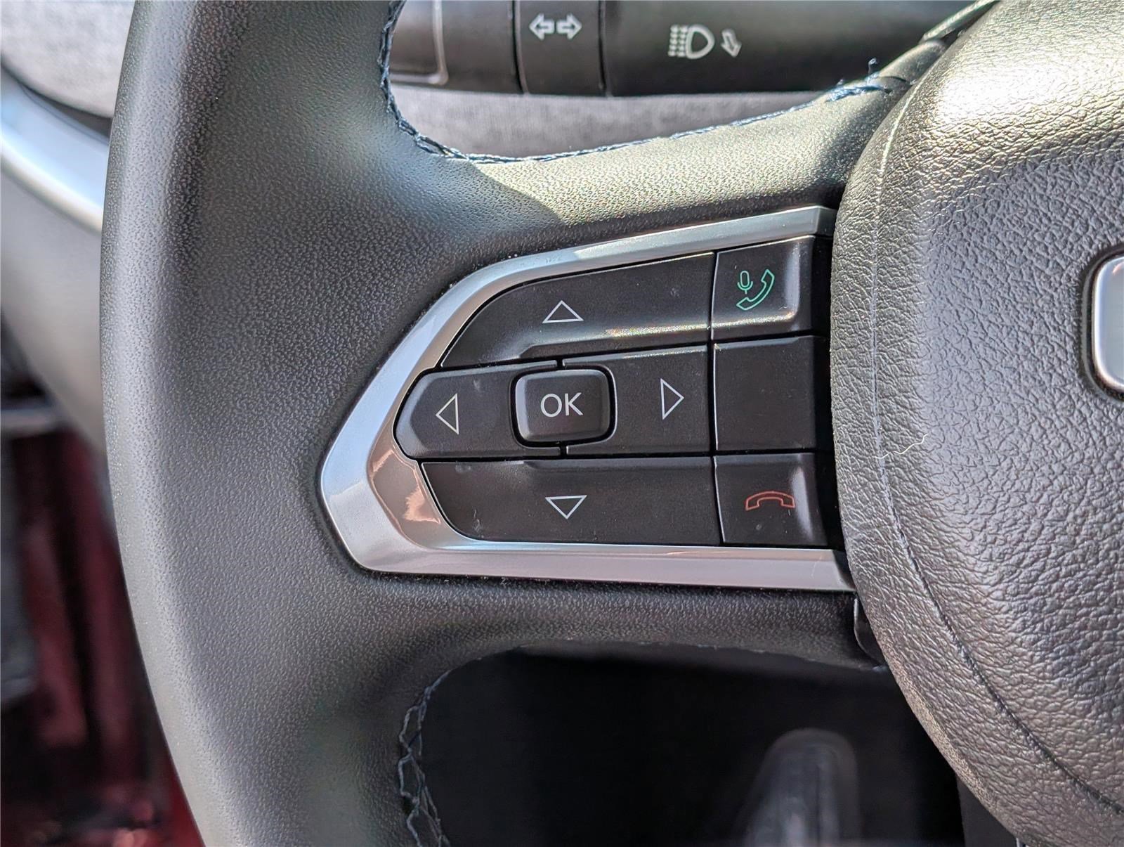 Used 2022 Jeep Compass Latitude image 19