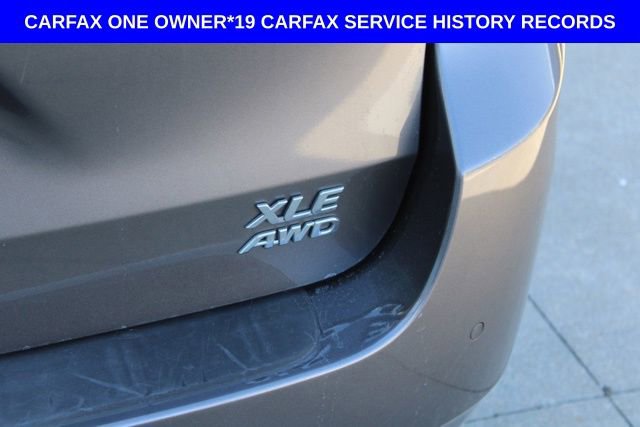 Used 2018 Toyota Sienna XLE w/ XLE Navigation Package image 8