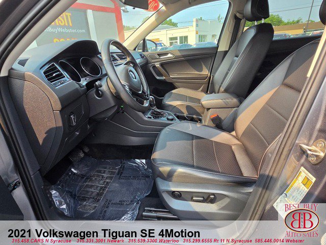 Used 2021 Volkswagen Tiguan SE AWD/4WD image 10