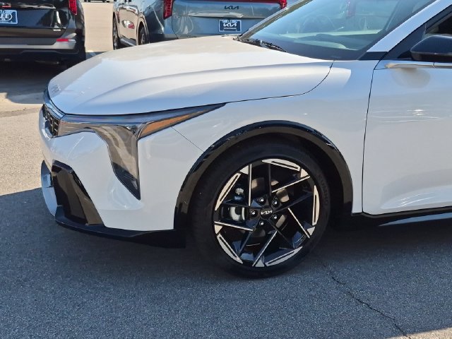 New 2026 Kia K4 EX FWD image 9