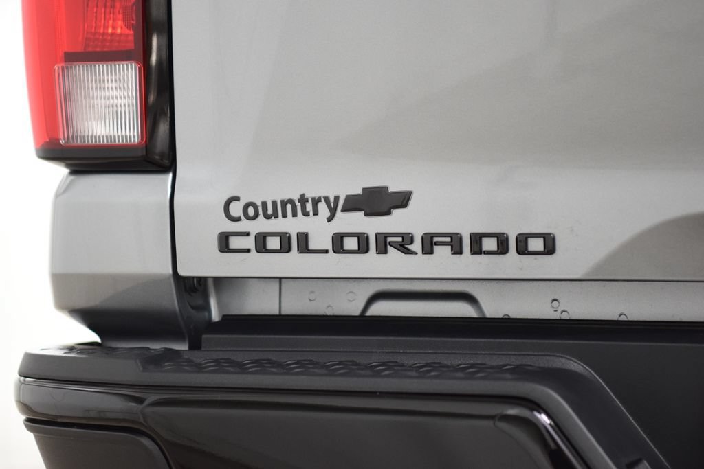 New 2026 Chevrolet Colorado ZR2 w/ Technology Package AWD/4WD image 26