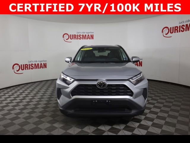 Used 2025 Toyota RAV4 XLE image 15