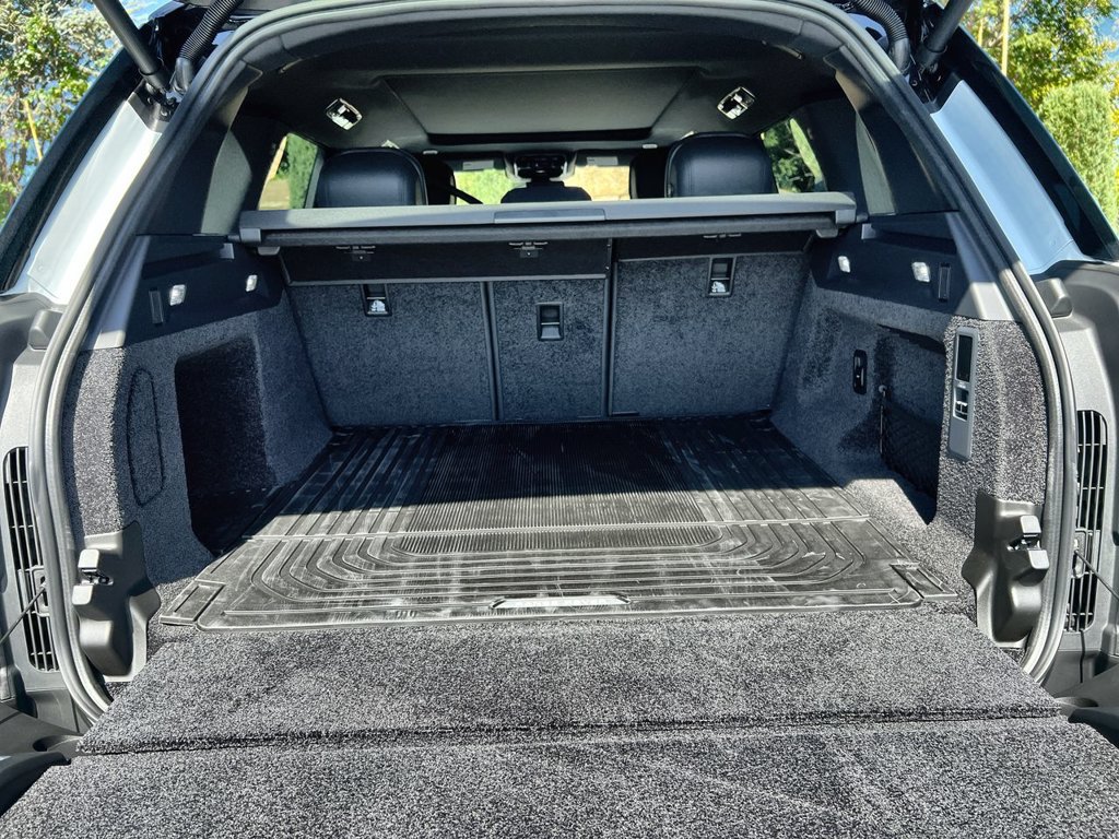 New 2027 Land Rover Range Rover SE AWD/4WD image 18