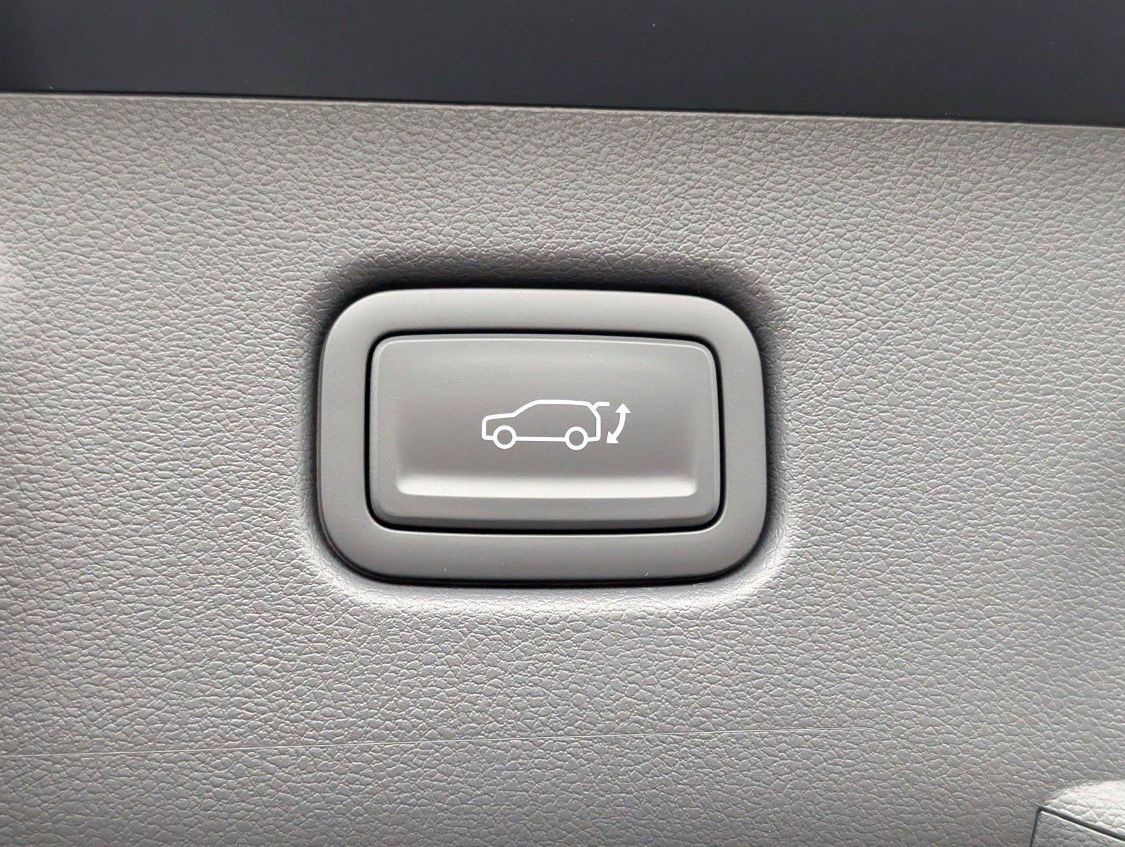 New 2026 Hyundai Kona Limited AWD/4WD image 11