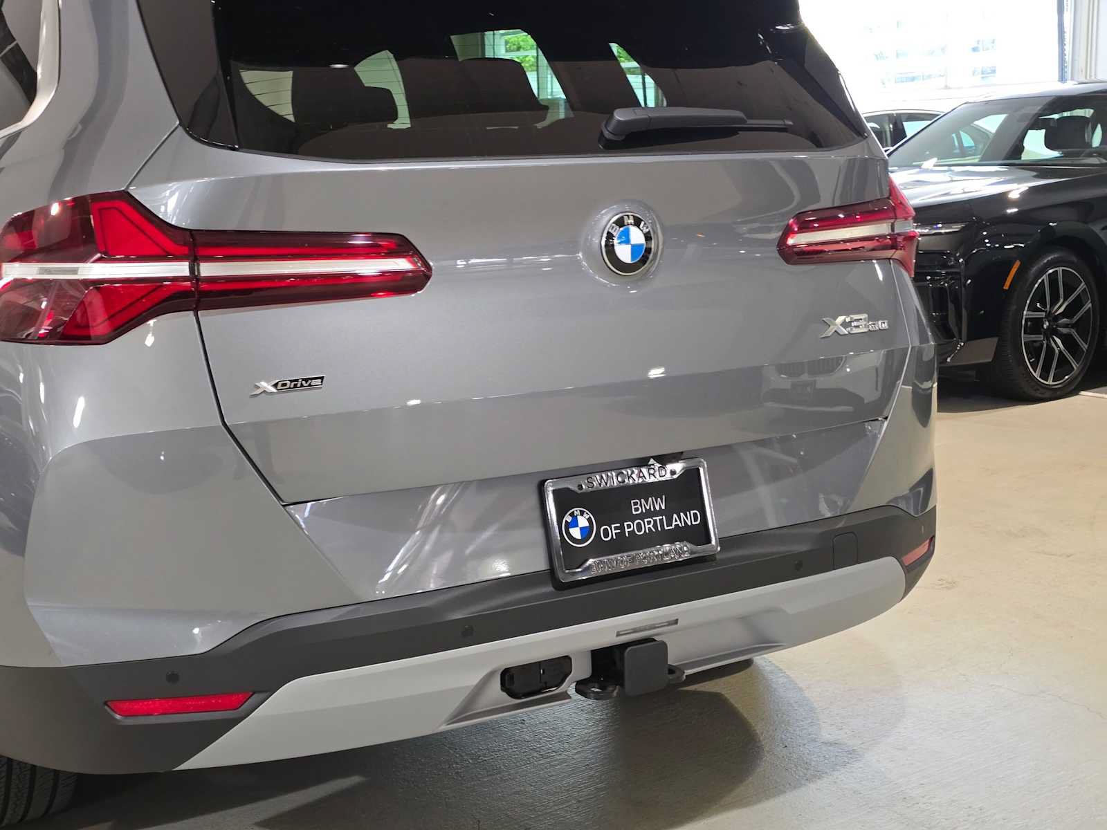 Used 2026 BMW X3 xDrive30i w/ Convenience Package AWD/4WD image 13