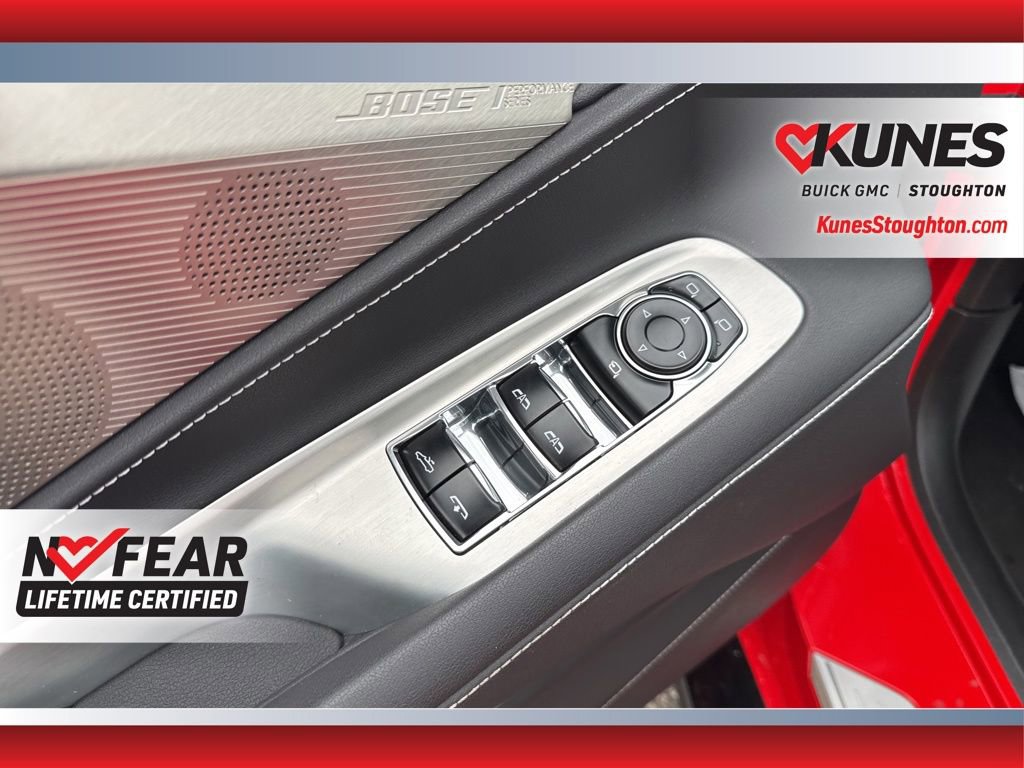 Used 2022 Chevrolet Corvette Stingray Preferred Conv w/ Z51 Performance Package RWD image 23