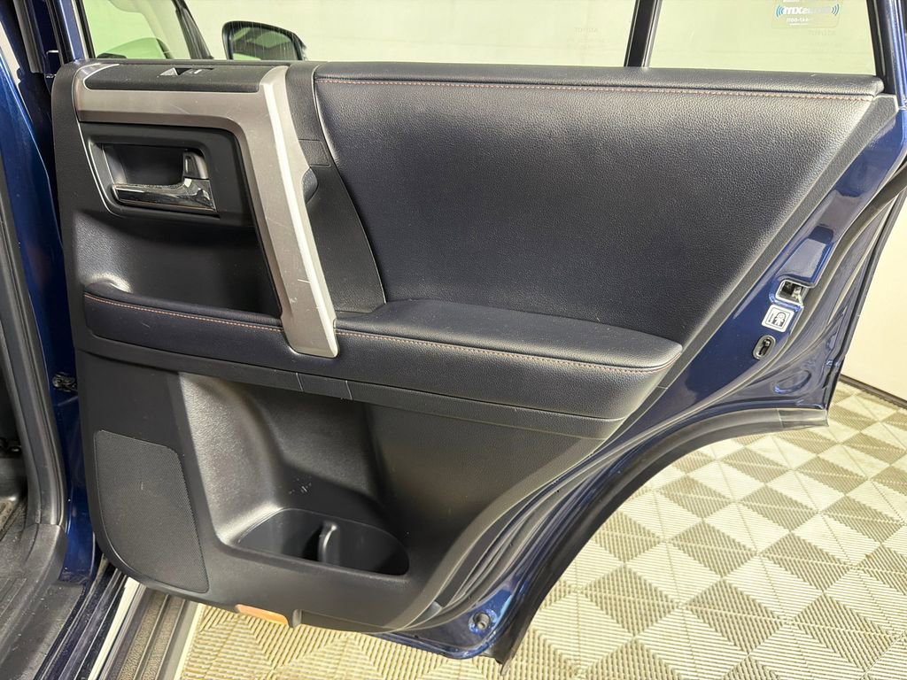 Used 2019 Toyota 4Runner Limited AWD/4WD image 18