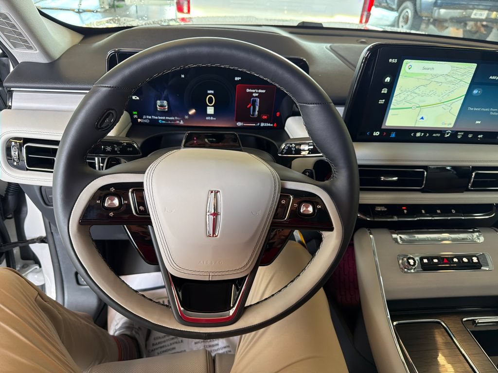 New 2026 Lincoln Aviator Reserve AWD/4WD image 16