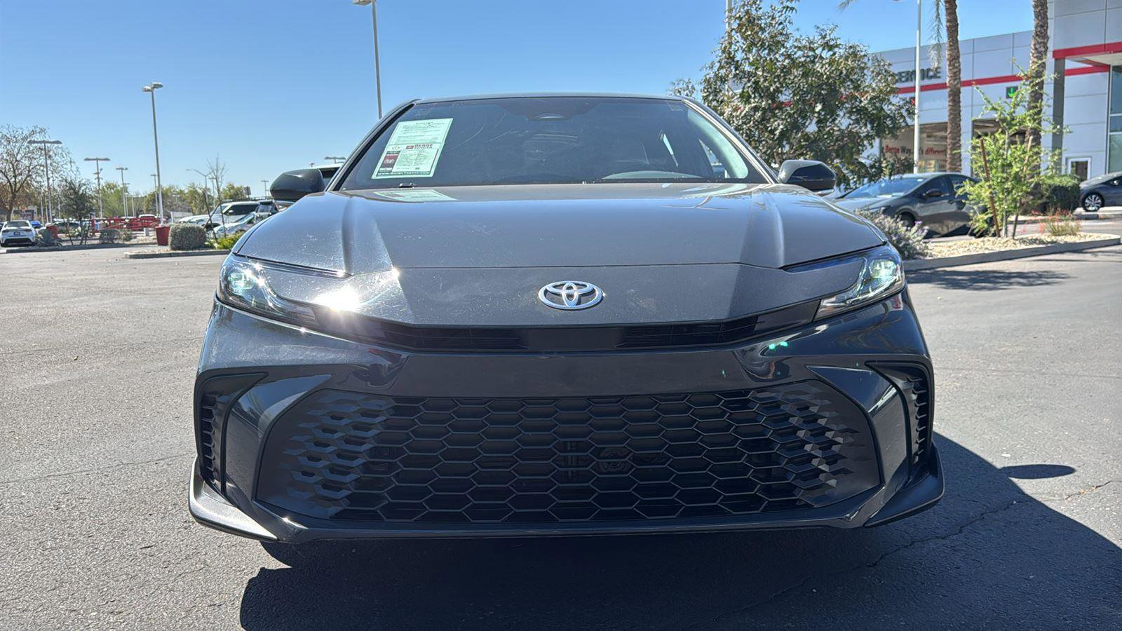 Certified 2025 Toyota Camry SE w/ Convenience Package image 2