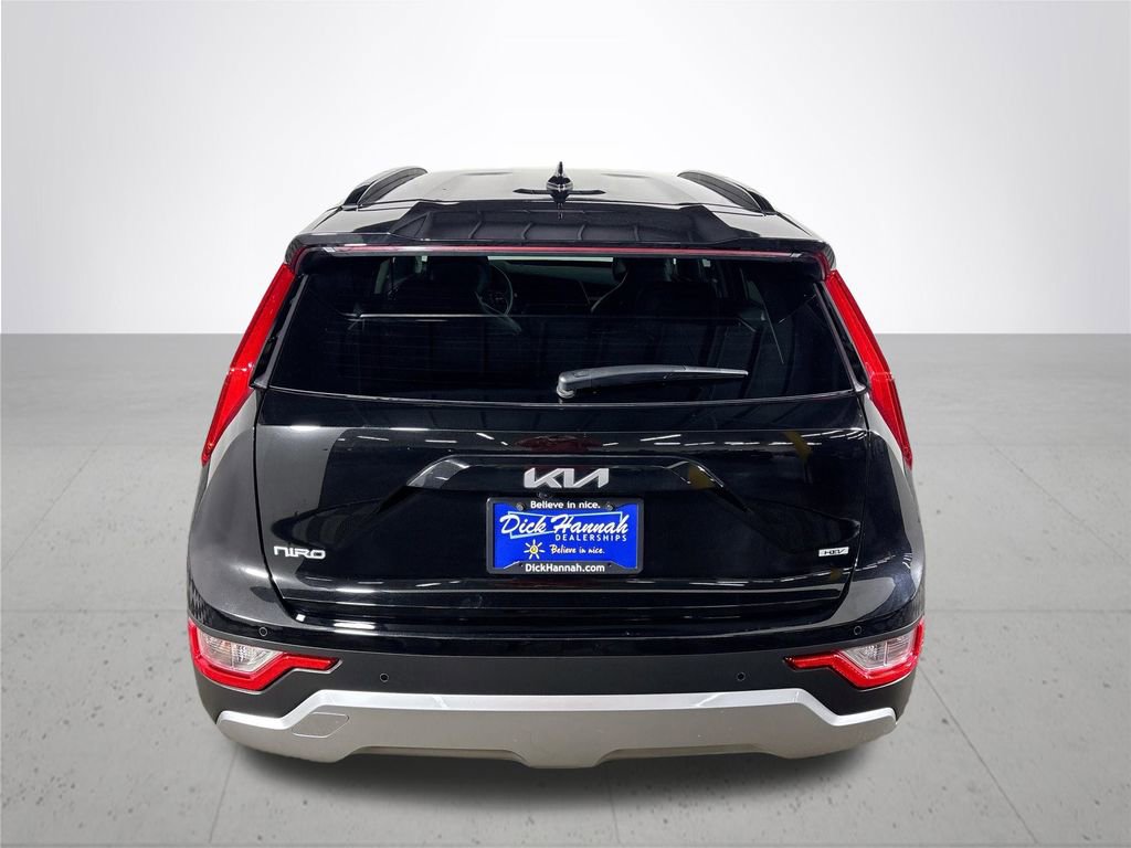 Certified 2023 Kia Niro EX image 8