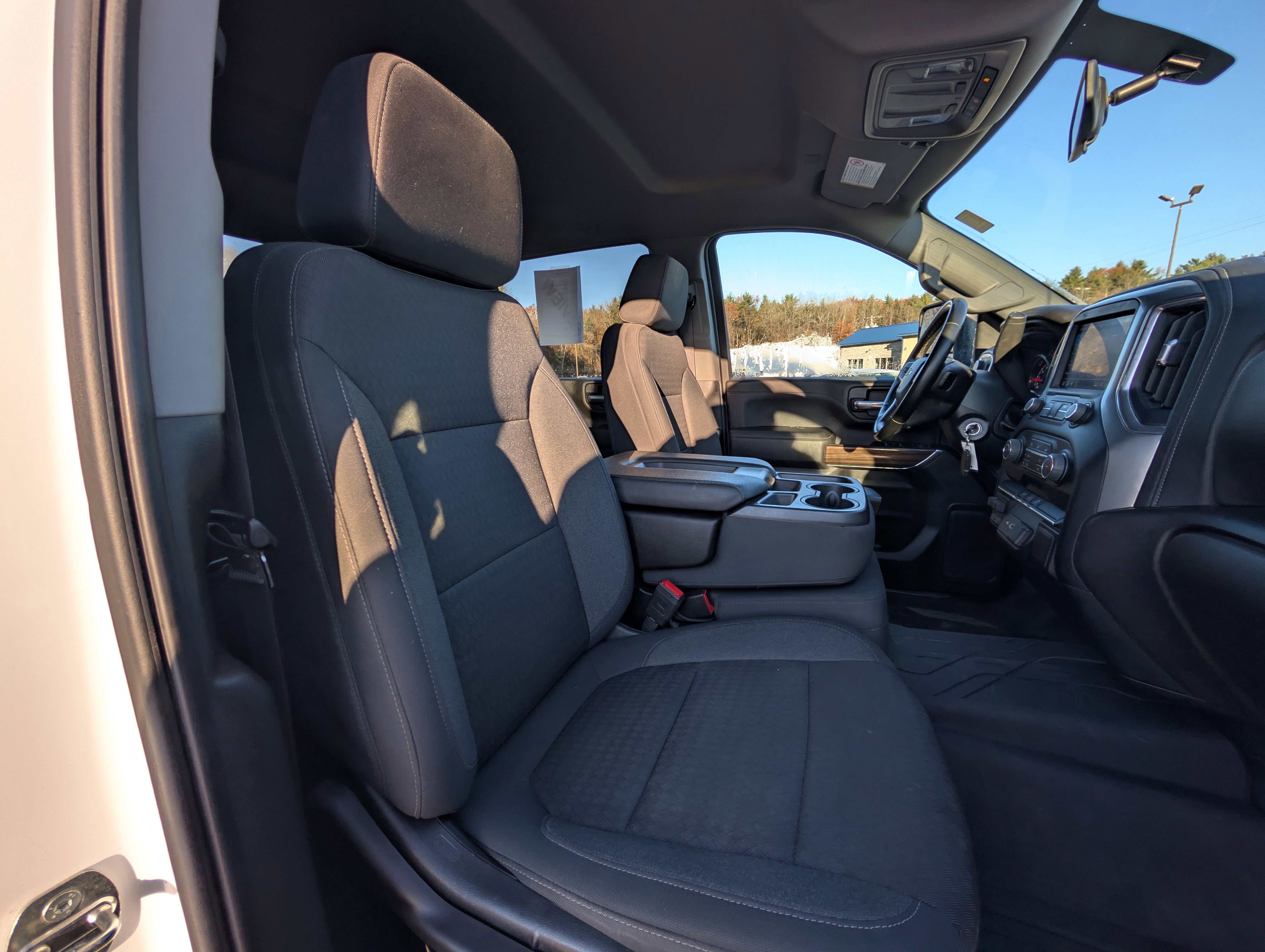 Used 2023 Chevrolet Silverado 2500 LT w/ Snow Plow Prep/Camper Package image 37