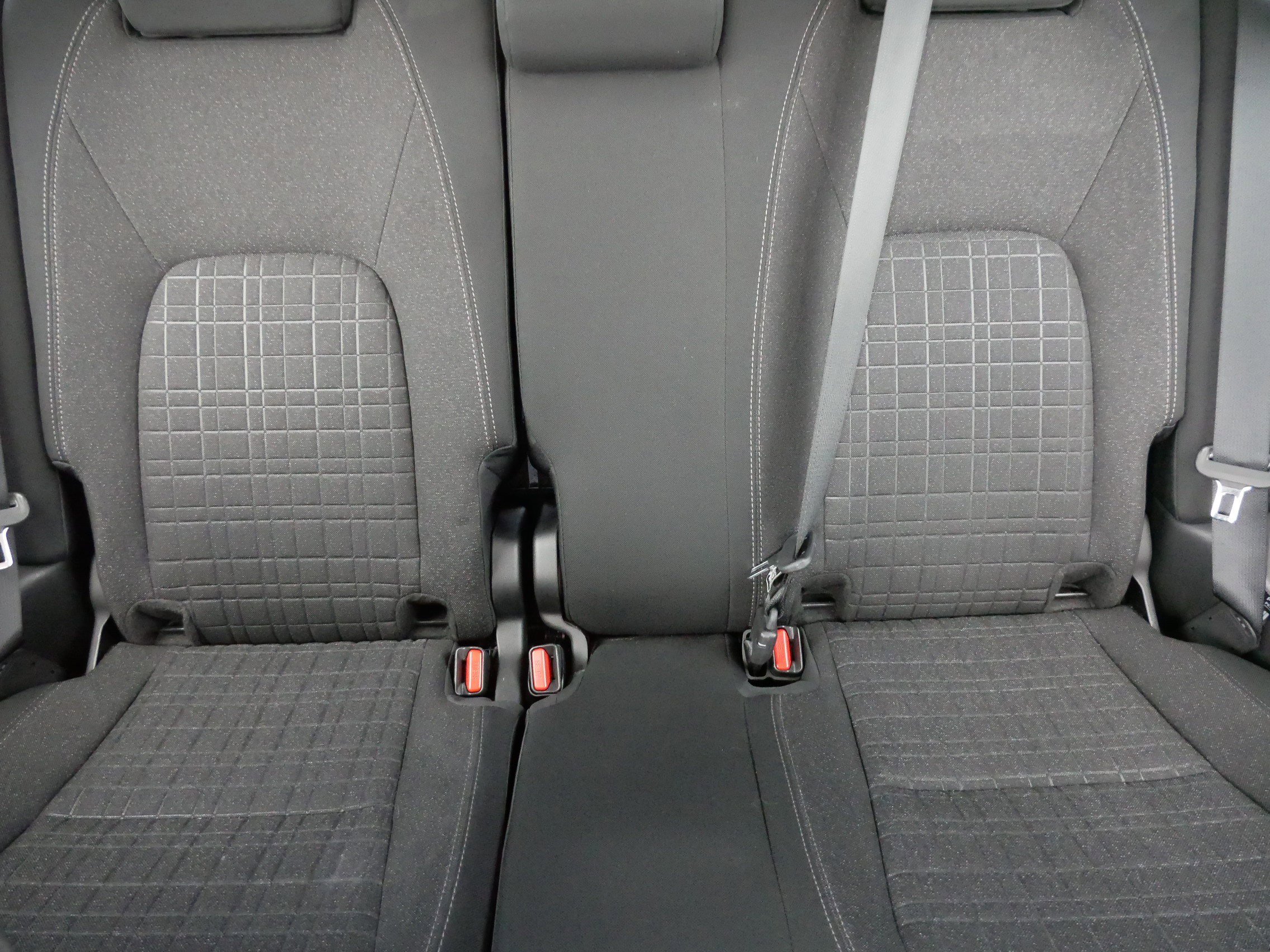 Used 2023 Honda HR-V LX image 13