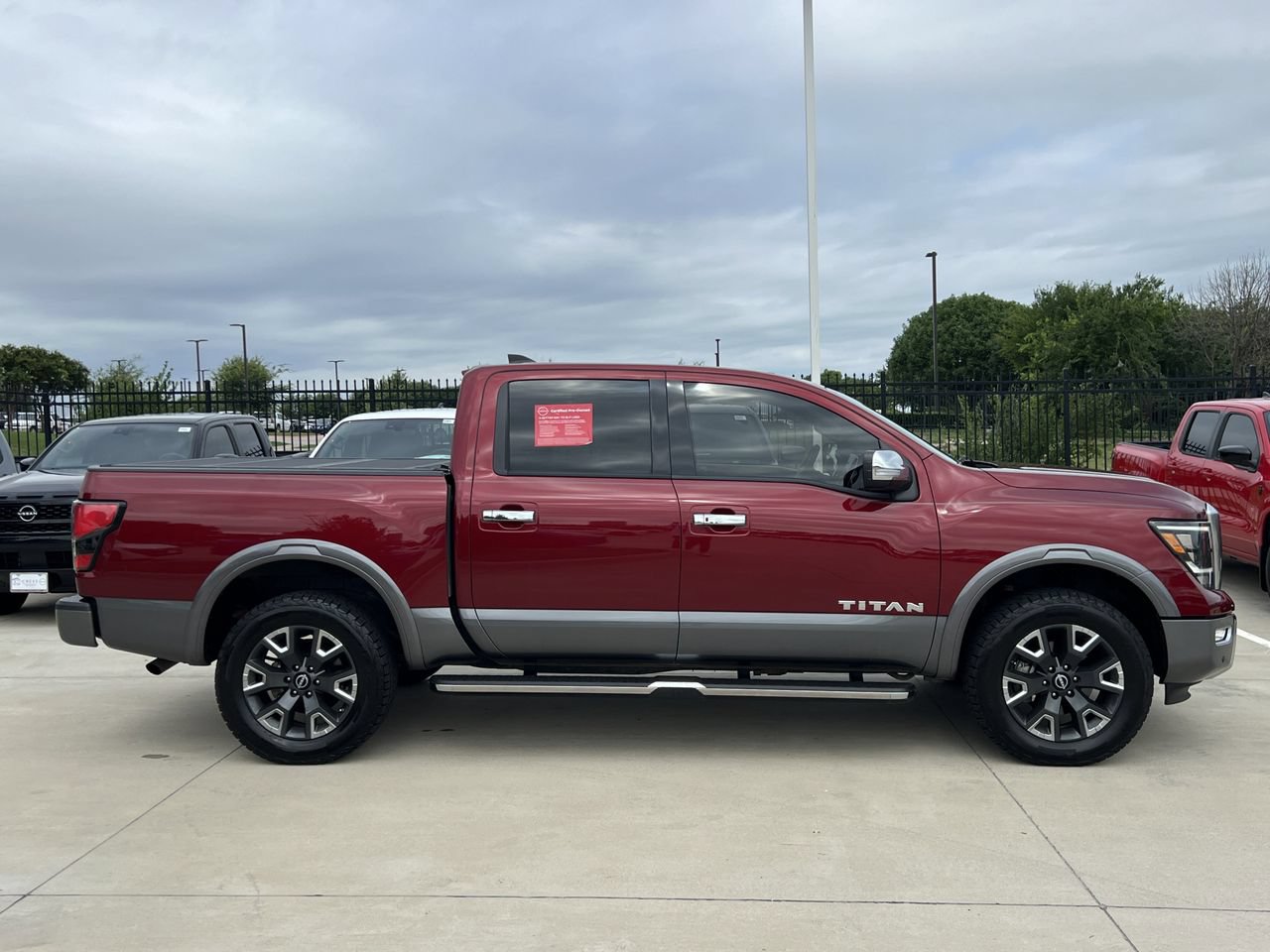 Used 2024 Nissan Titan Platinum Reserve w/ Moonroof Package AWD/4WD image 3