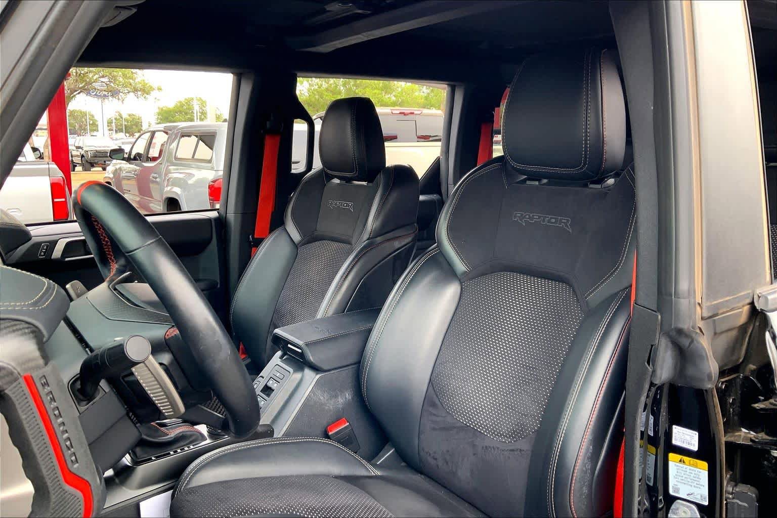 Used 2024 Ford Bronco Raptor w/ Interior Carbon Fiber Pack 6 AWD/4WD image 8