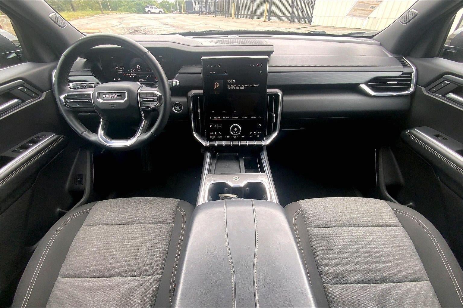 Used 2025 GMC Acadia Elevation FWD image 16