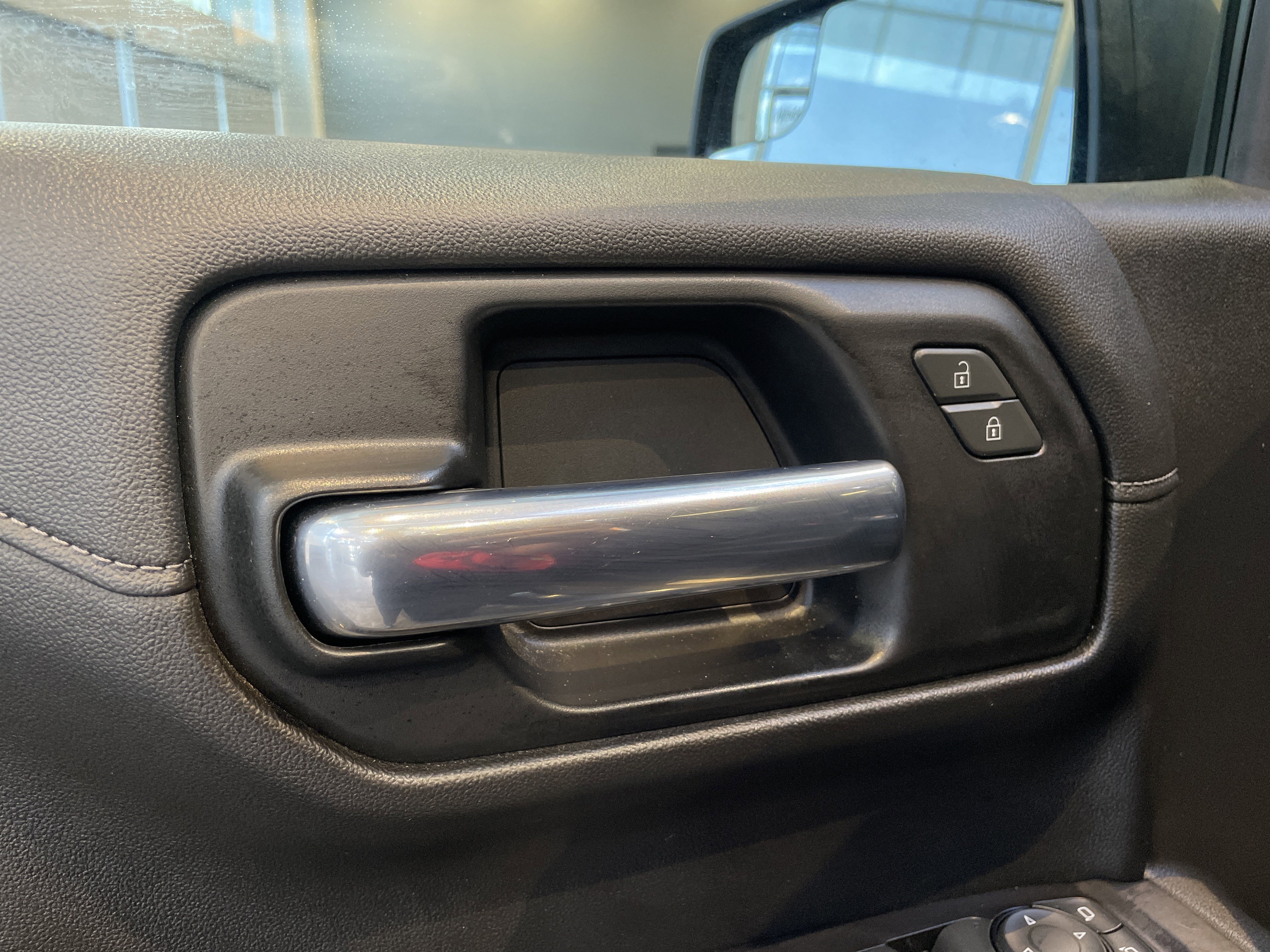 Used 2020 Chevrolet Silverado 1500 RST w/ All-Star Edition AWD/4WD image 14