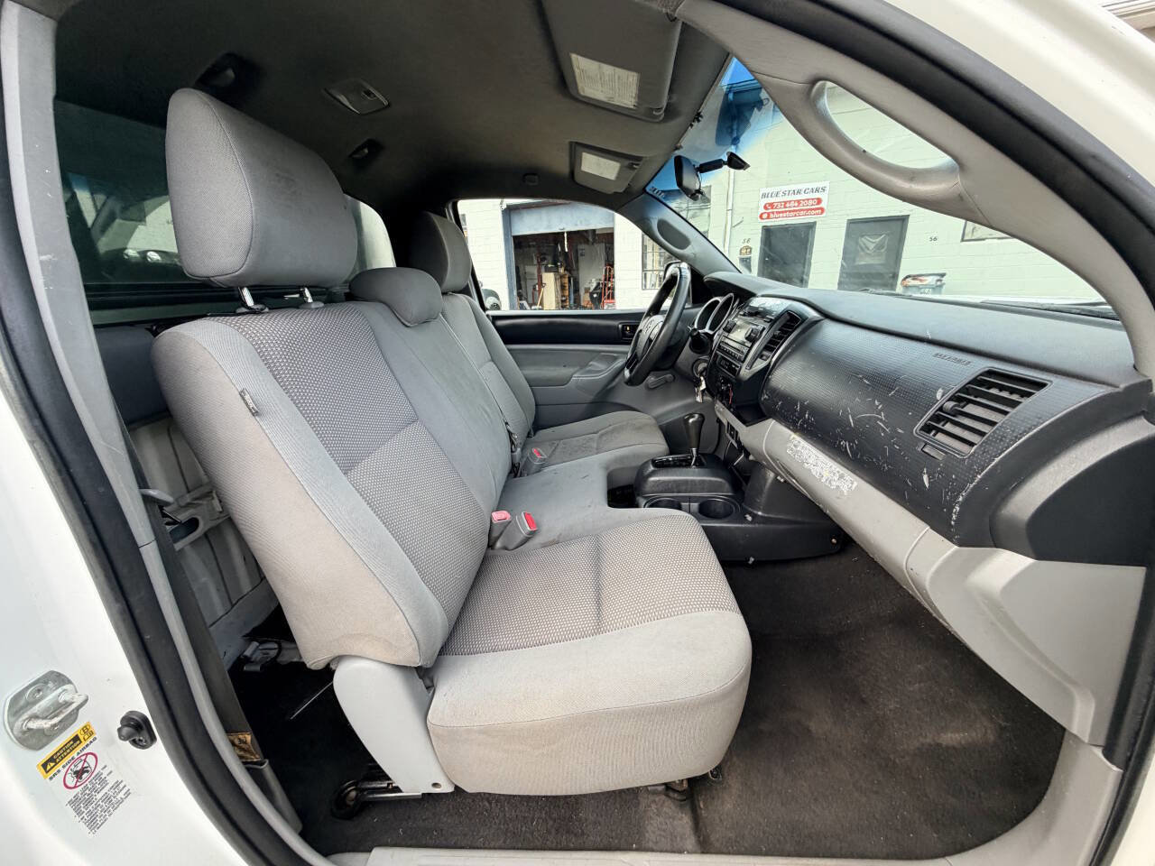 Used 2012 Toyota Tacoma 2WD Regular Cab image 11