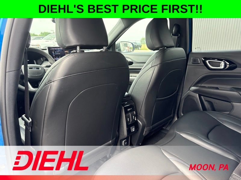 New 2026 Jeep Compass Limited w/ Sun, Sound & Navigation Group AWD/4WD image 14