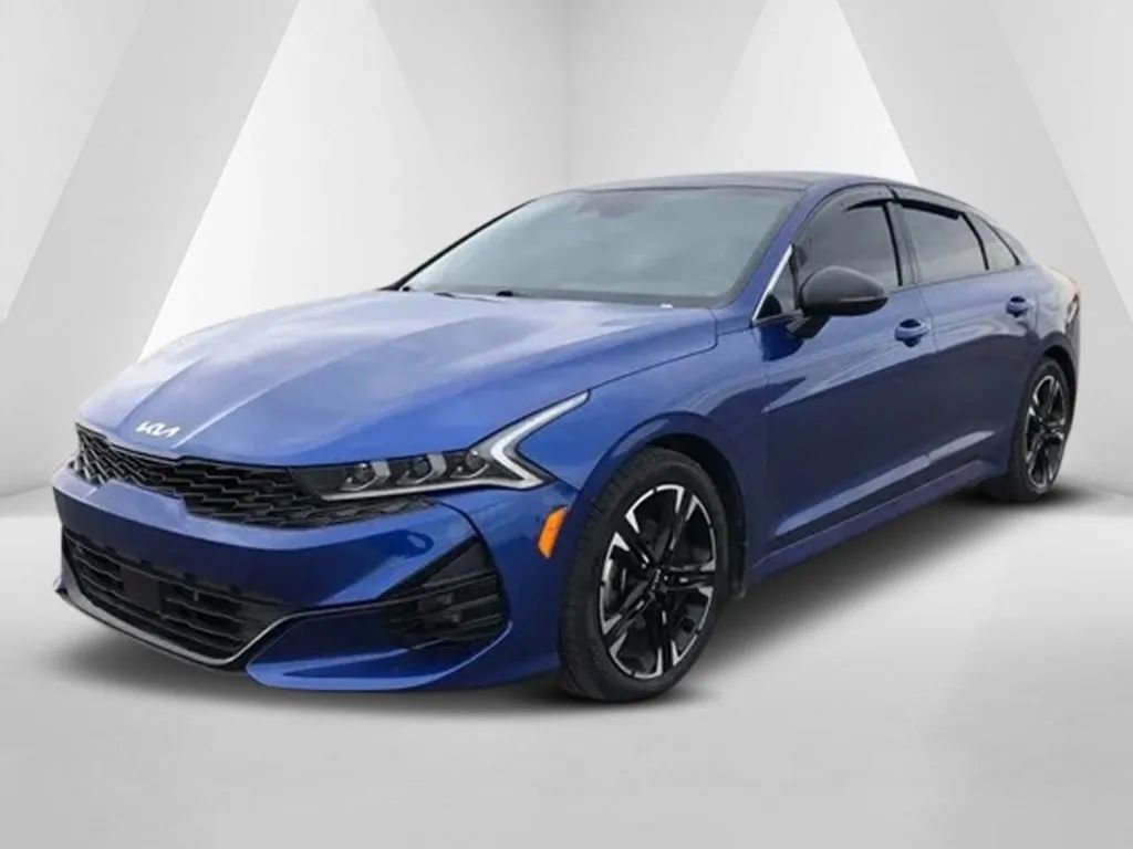 Used 2022 Kia K5 GT-Line w/ GT-Line Awd Premium Package image 3