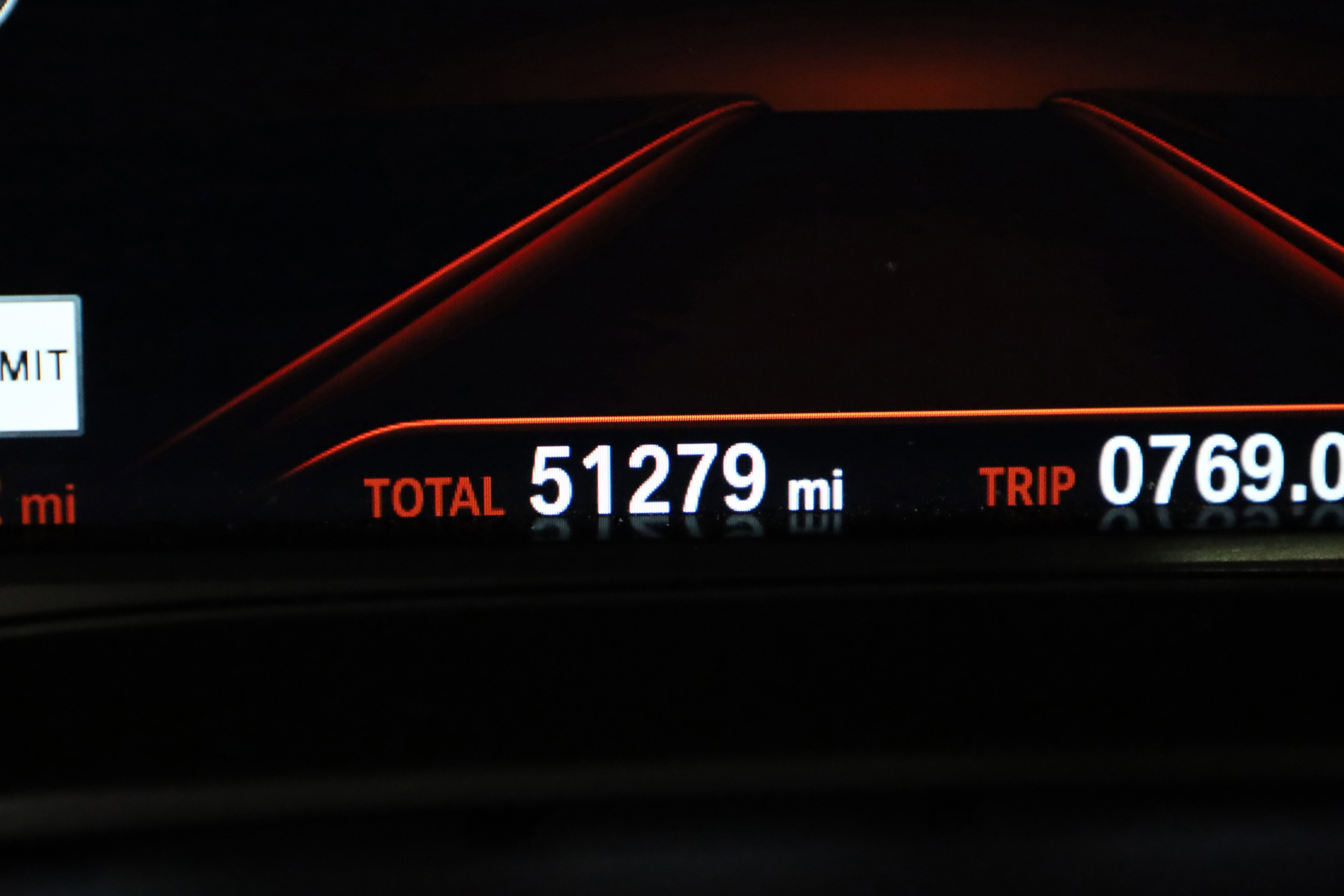 Used 2019 BMW 540i xDrive w/ Convenience Package image 21