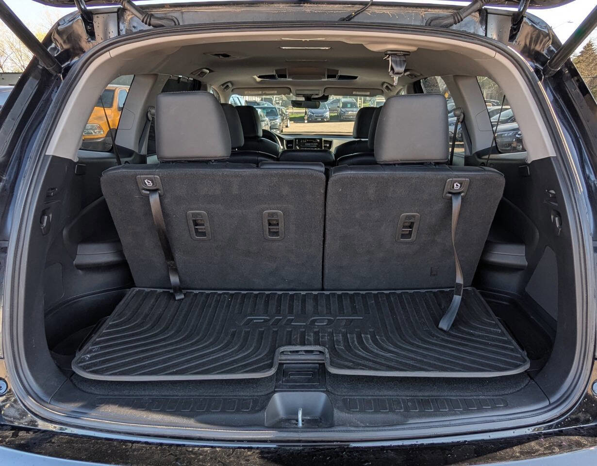 Used 2022 Honda Pilot Touring image 14