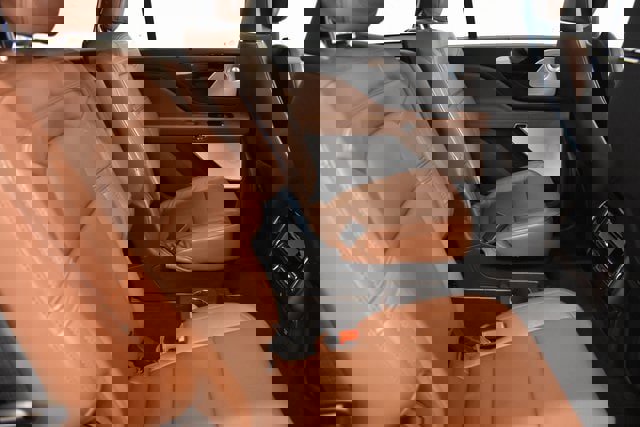 Used 2021 Lincoln Aviator Reserve w/ Equipment Group 201A image 19