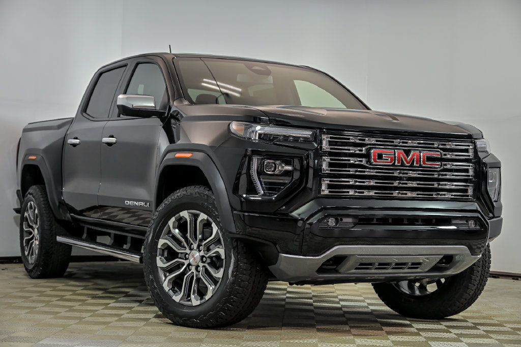 New 2026 GMC Canyon Denali
