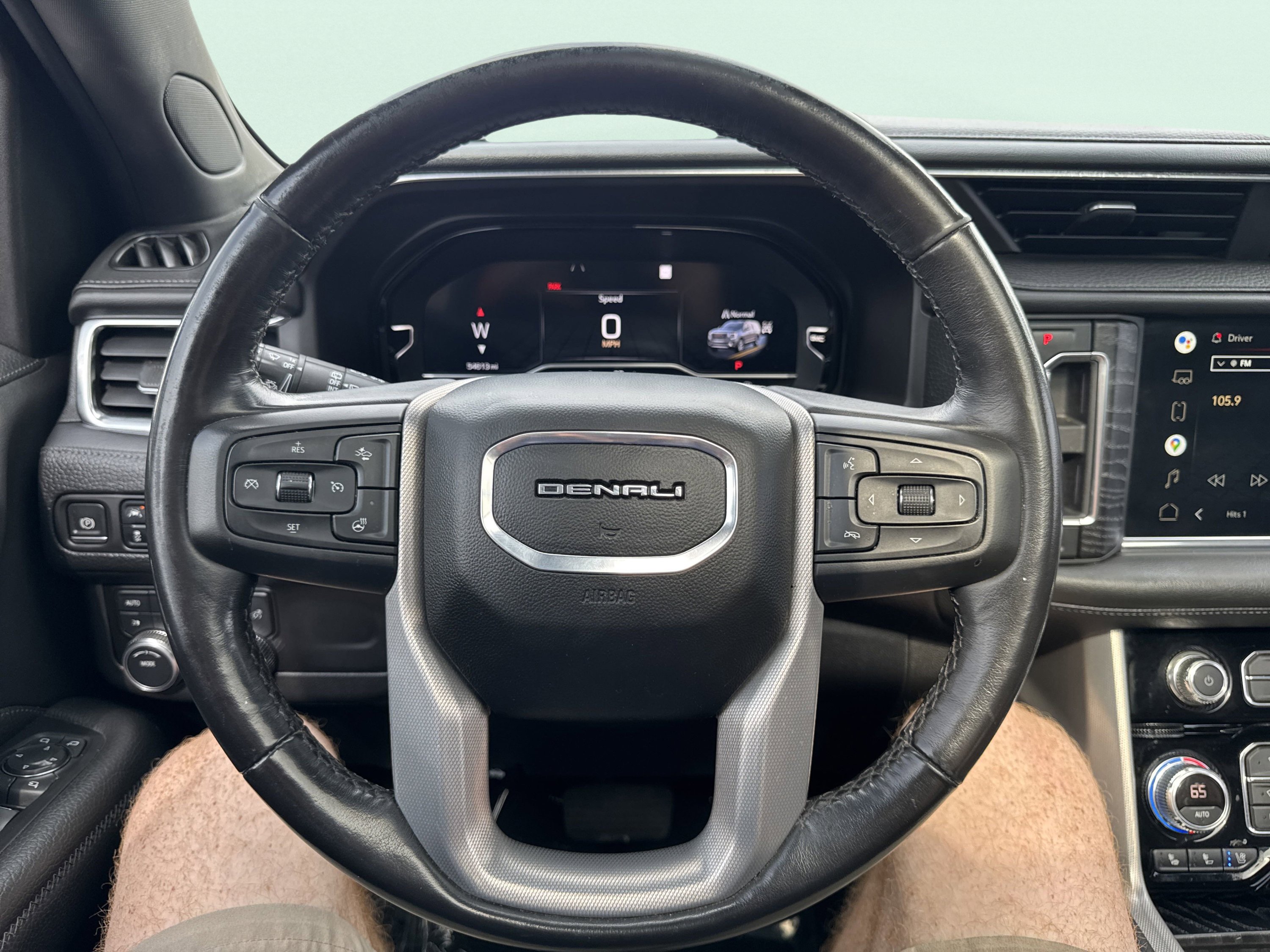 Used 2022 GMC Yukon Denali image 91