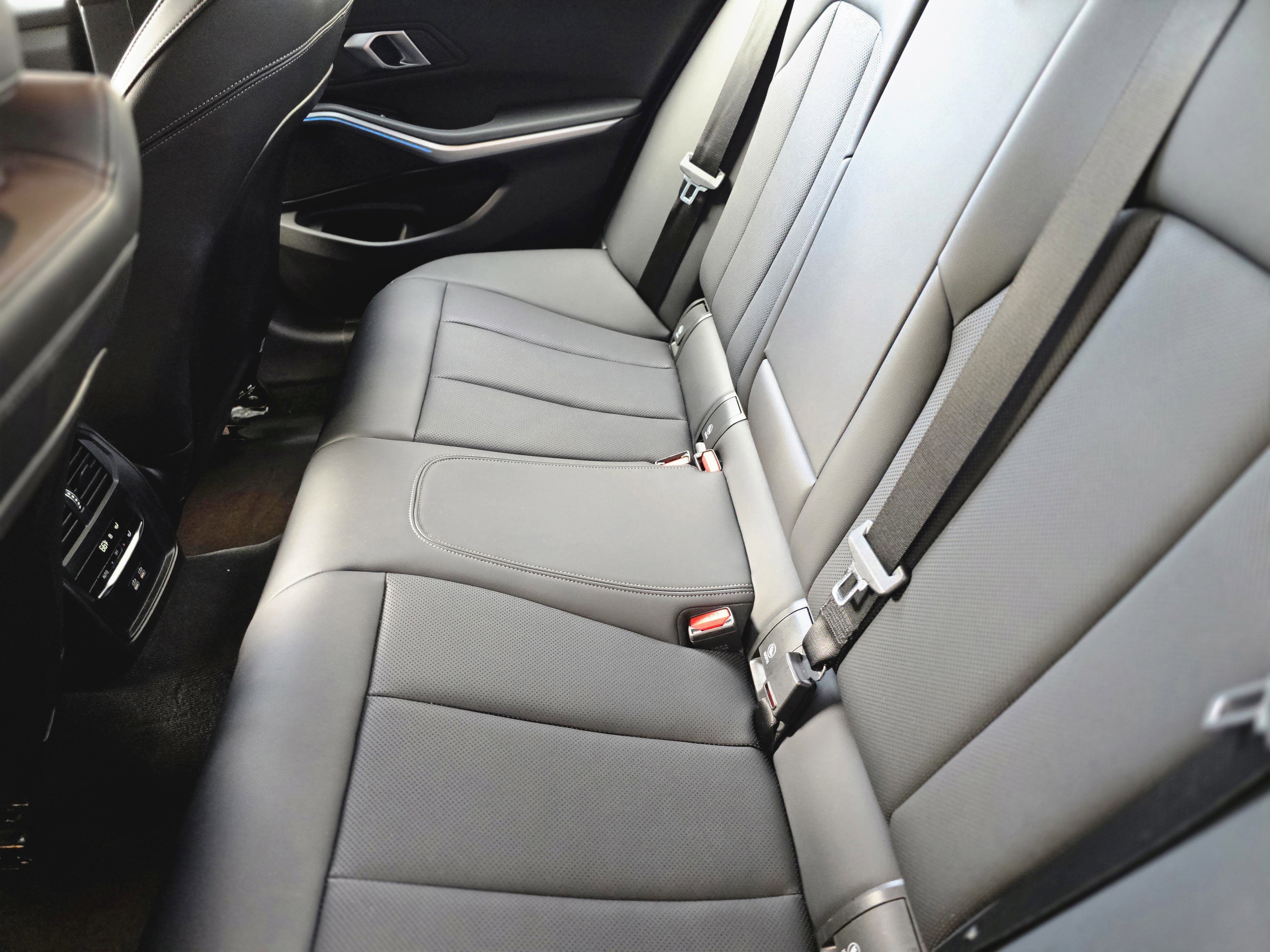 Used 2024 BMW 330i xDrive Sedan image 18