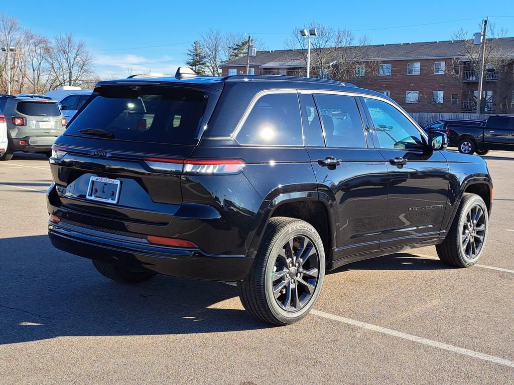 New 2026 Jeep Grand Cherokee Limited Reserve AWD/4WD image 4
