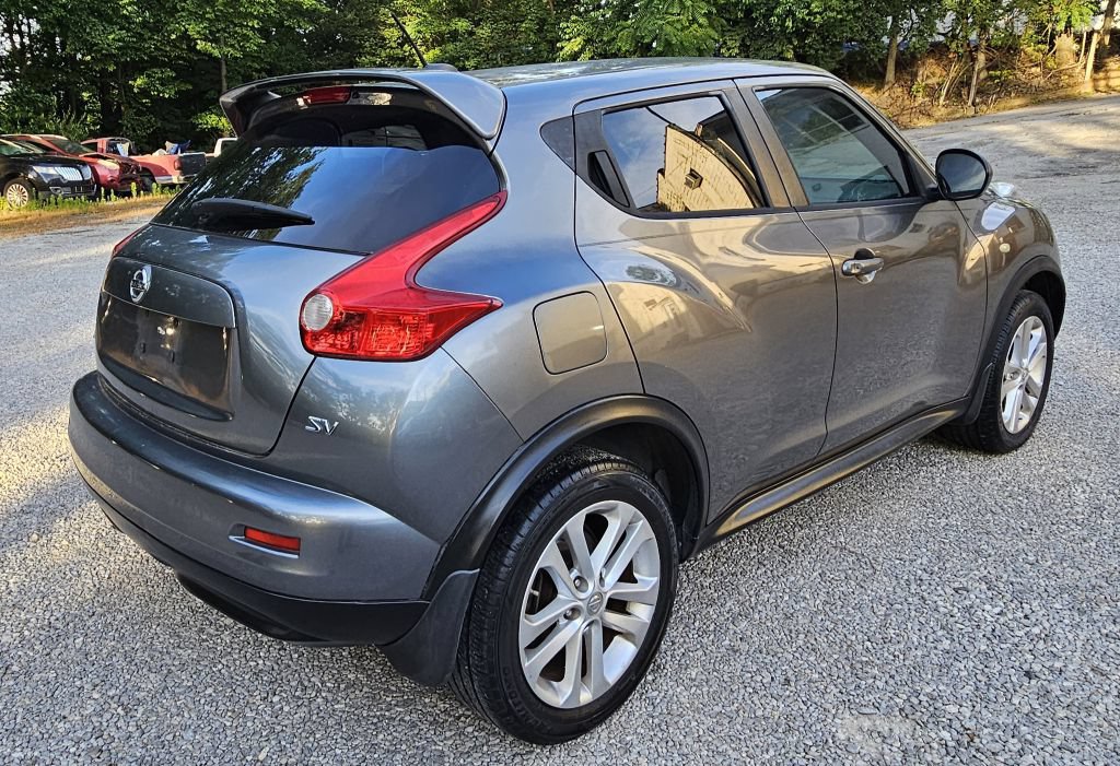 Used 2011 Nissan Juke SV FWD image 5