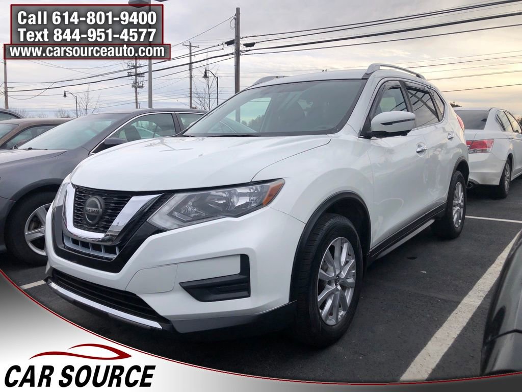 Used 2018 Nissan Rogue SV w/ Premium Package image 3