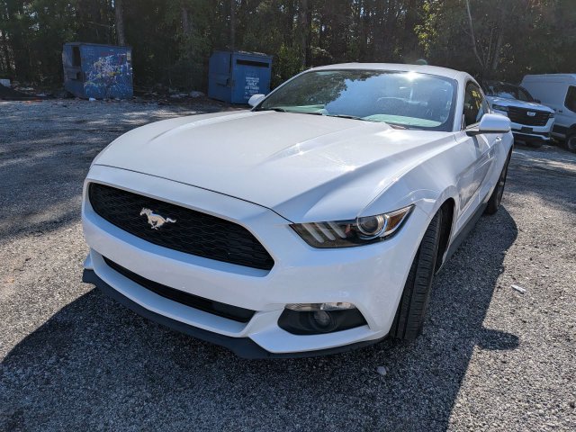 Used 2016 Ford Mustang Coupe w/ Equipment Group 051A RWD image 3
