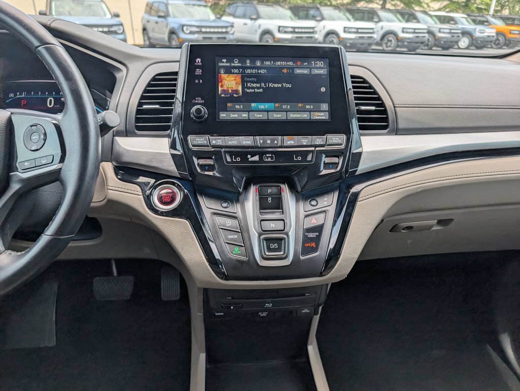 Used 2024 Honda Odyssey Touring image 23