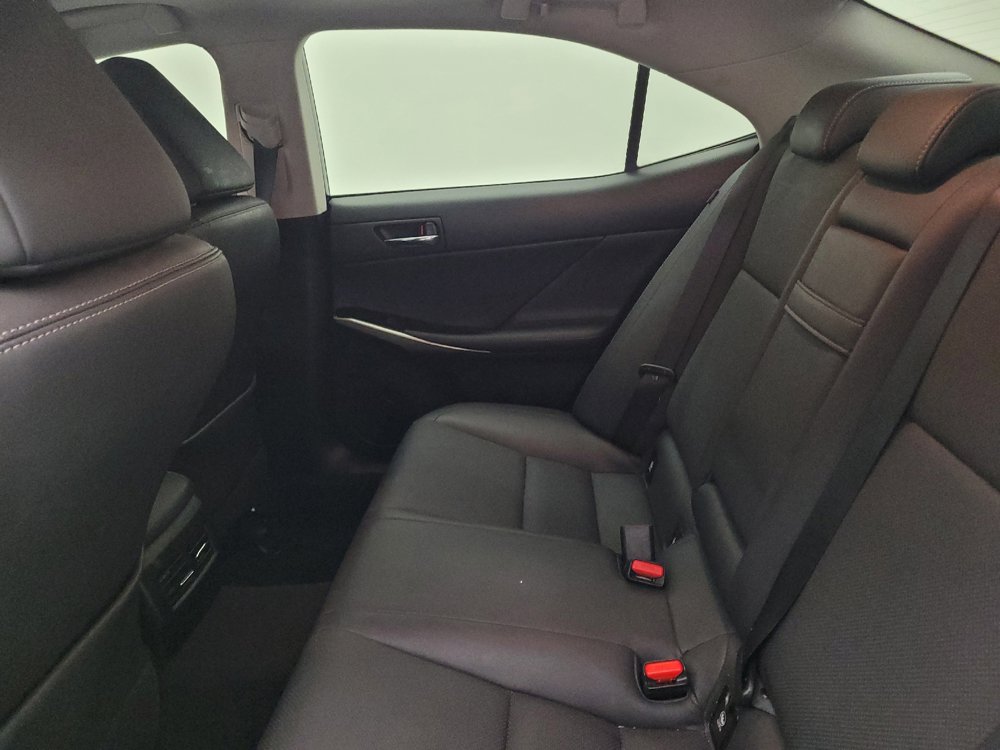 Used 2016 Lexus IS 200t RWD image 18