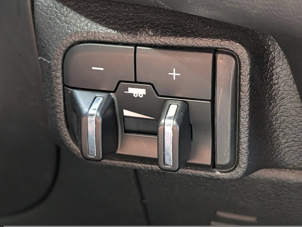Used 2024 Dodge Durango GT AWD/4WD image 43