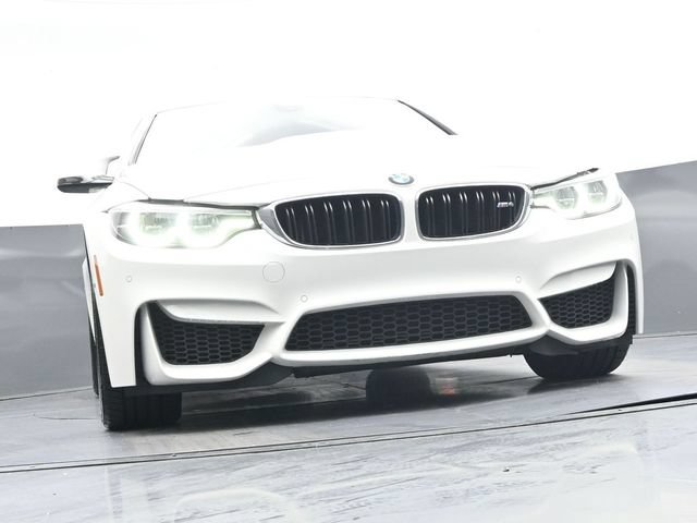 Used 2018 BMW M4 Coupe RWD image 40