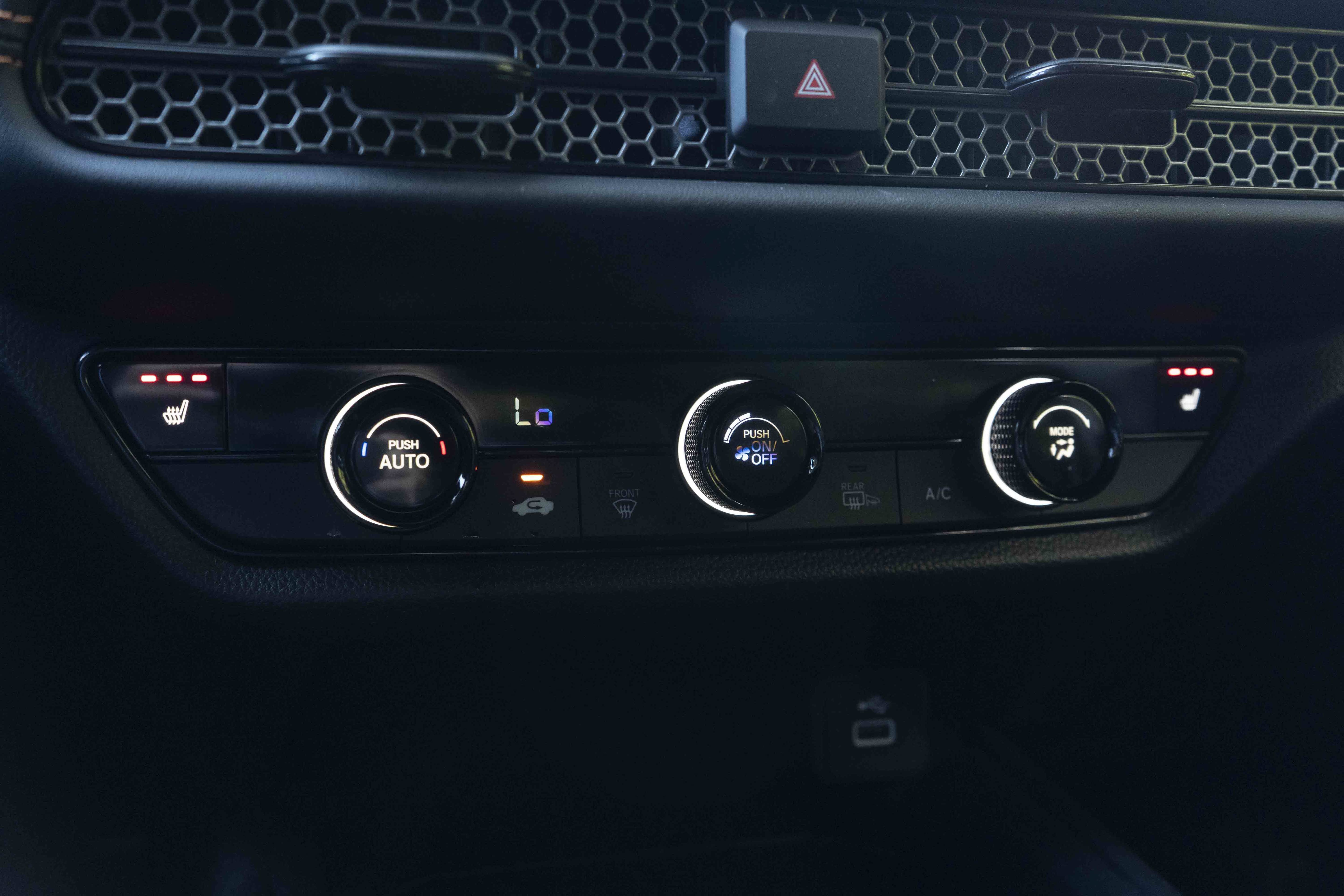 Certified 2024 Honda HR-V Sport image 31
